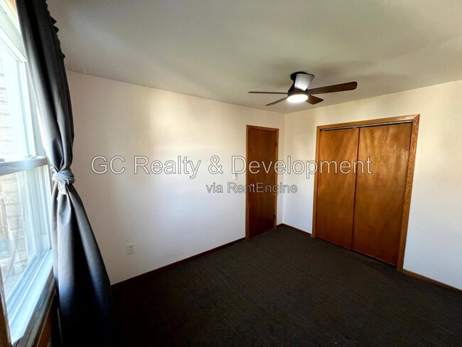Photo - 4447 N Melvina Ave Unit 1