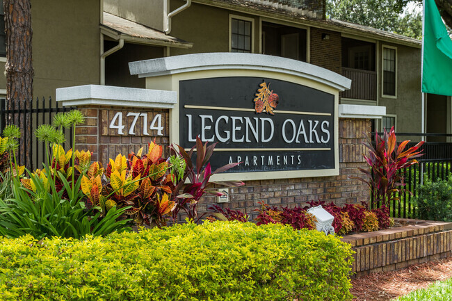 Building Photo - Legend Oaks Rental