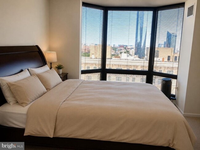 Photo - 2020 Walnut St Unit 22K