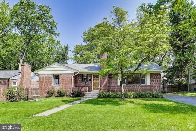 Building Photo - 3215 McComas Ave Rental