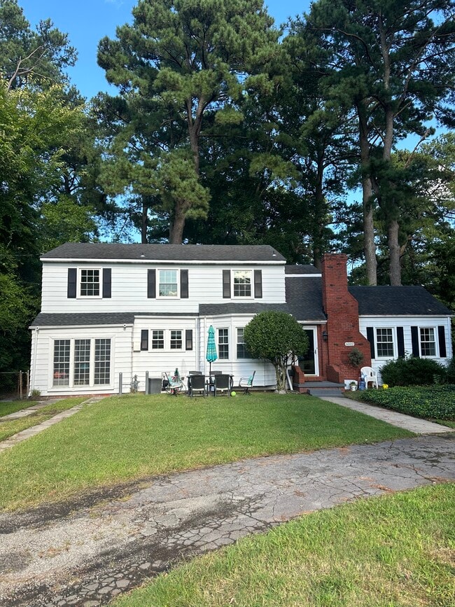 Front of the home. - 6002 Granby St Apartamentos Unidad 6002 Granby 2nd floor