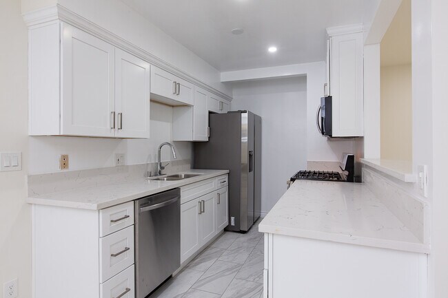 Unit 2 Kitchen - Beau Rivage Apartments