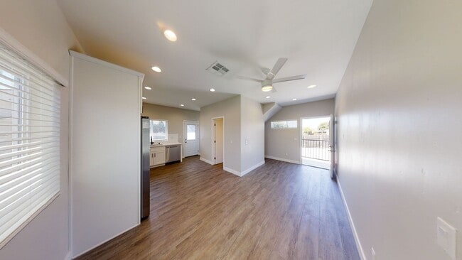 Photo - 4BD/2BA, Great Outdoor Space!