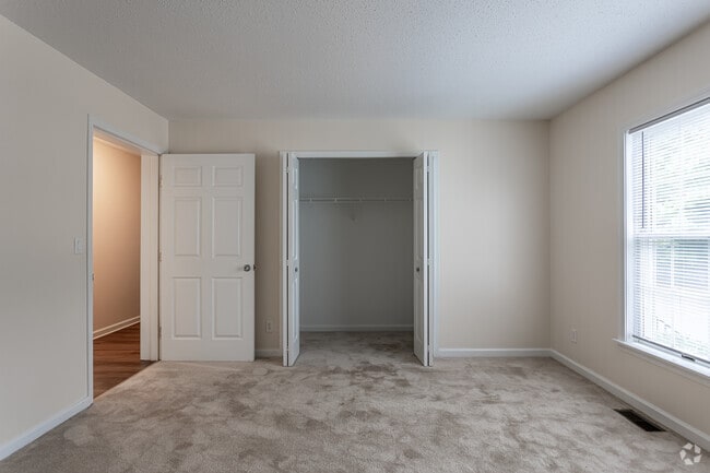2BR, 1BA Bedroom