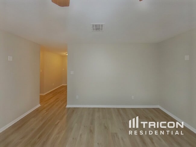 Photo - 604 Cumberland Dr