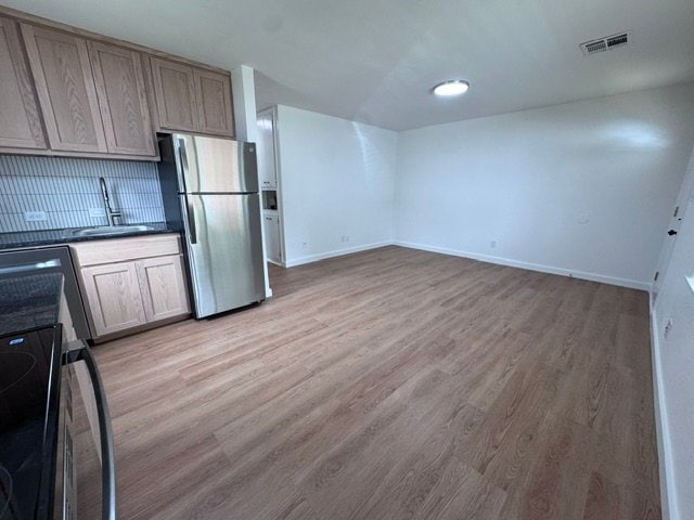 Photo - 213 Farmer St Unit 213