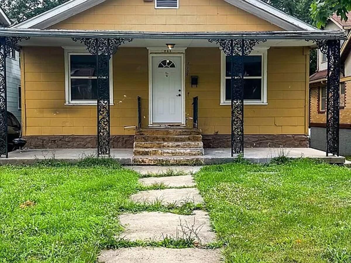Photo - 5135 Garfield Ave