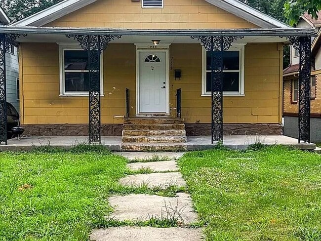 Building Photo - 5135 Garfield Ave