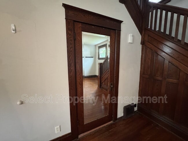 317 W Wildwood Ave