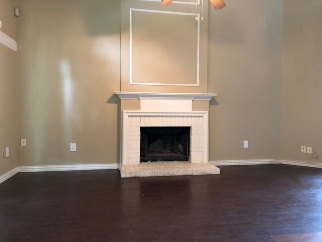 Photo - Charming 3 bed 2.5 baths in Rowlett!