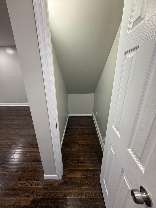 Photo - 1720 Burnet Ave