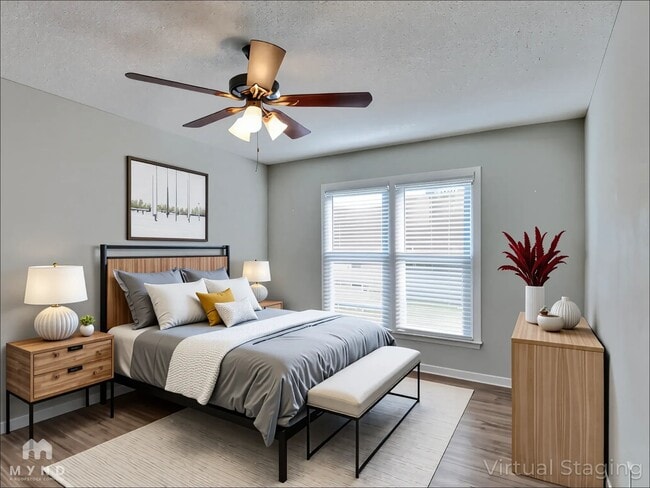 Photo - 1205 Spruce Dr