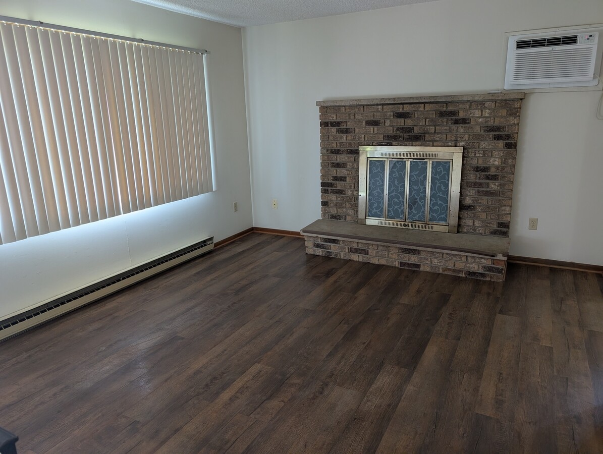 Photo - 3117 15th Ave NW Unidad 3117  B