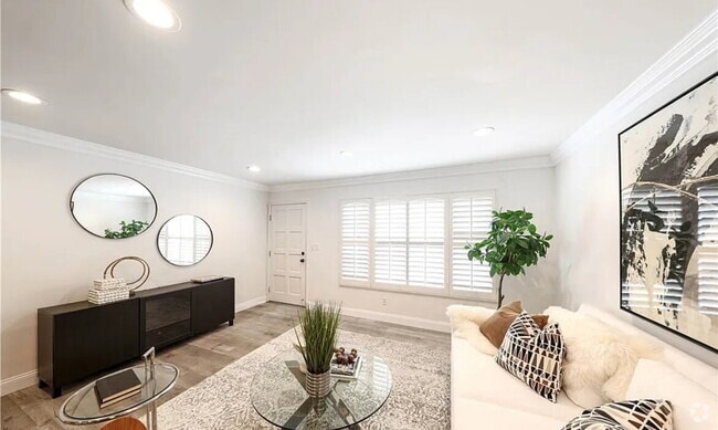 Building Photo - "Chic 1-Bed Santa Monica Retreat: Hardwood... Rental