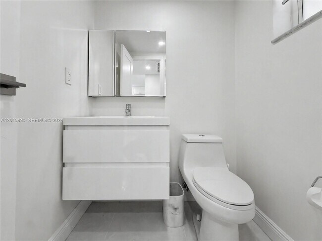 Photo - 100 Edgewater Dr Unit 204