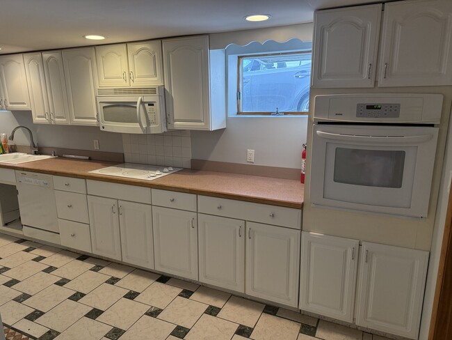 Photo - 39 Dartmouth St Unit 1