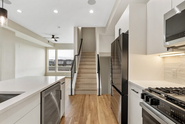 Photo - 3939 Inca St