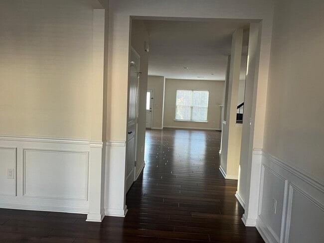 Photo - 2121 Chipley Dr