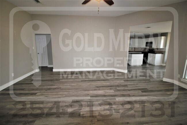 Photo - 2513 Jake Dr