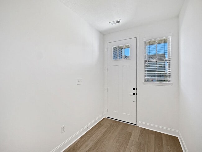 Photo - BRAND NEW CONSTRUCTION!!! 3 BEDROOM, 2.5 BATH, Maryville City School district!!!