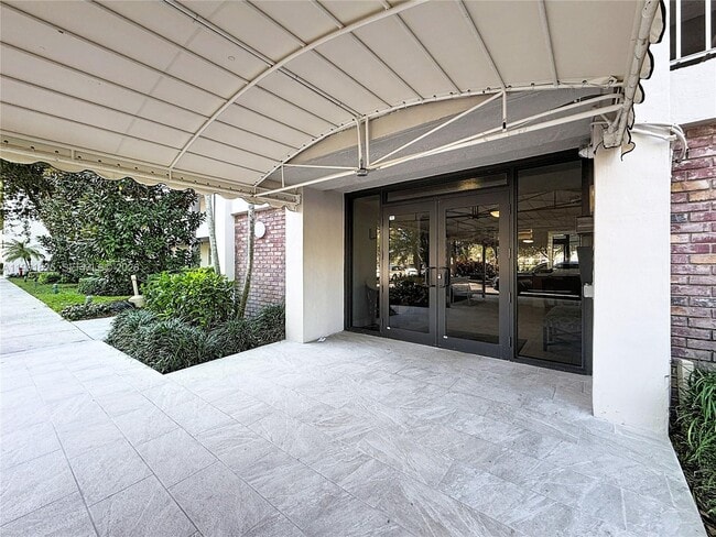 Photo - 605 Oaks Dr Unit 405