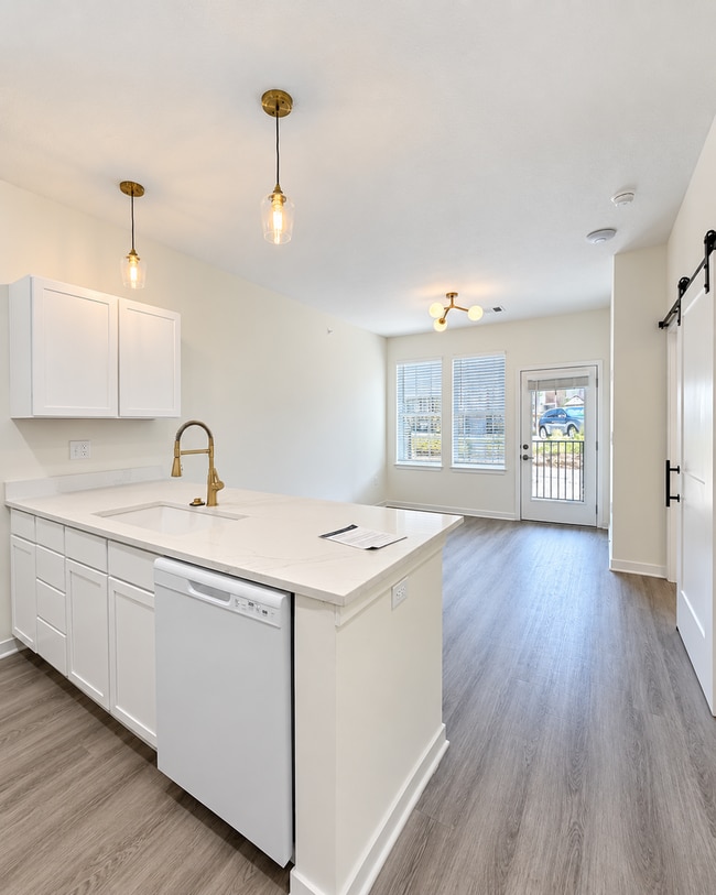1621West Apartments