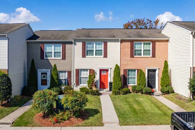 497 Arwell Ct - Alban Place Townhomes