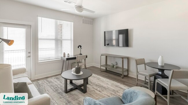 Photo - 556 Martin Rd SW Unidad 3111.1408697