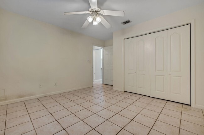 Photo - 712 W Brevard St