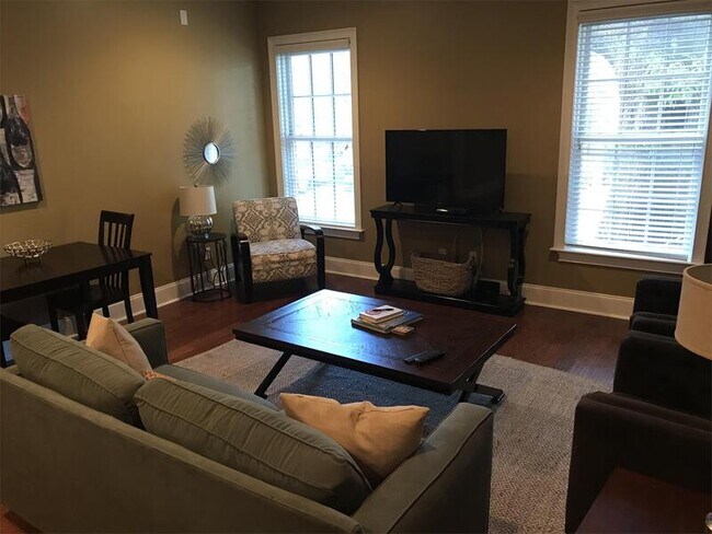 Photo - 425 E Mc Donough St Unit 101