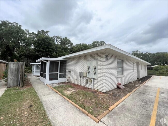 Building Photo - 3147 Bloomingdale Villas Ct Rental