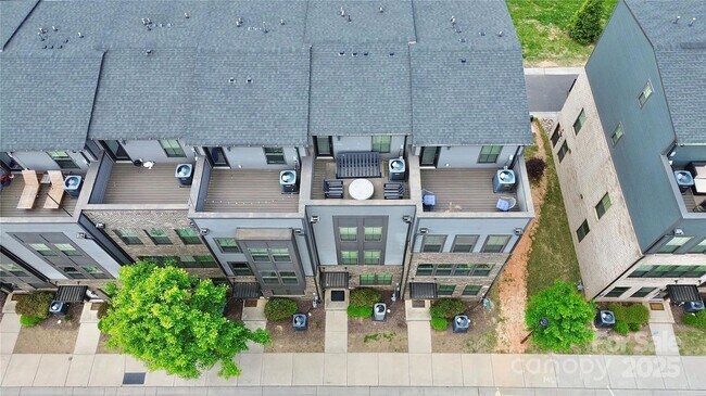 Photo - 317 Music Hall Wy