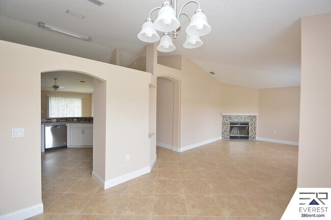 Photo - 9 Prince Kaarel Ln