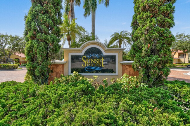 Photo - 10354 Fox Trail Rd S Unit 1505