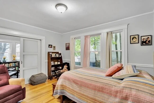 Photo - 102 Greaton Rd