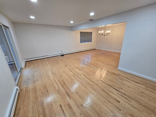 Living Room - View 2 - 401 2nd St