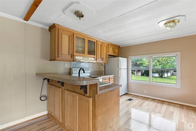 Building Photo - 10821 TX-150 Rental