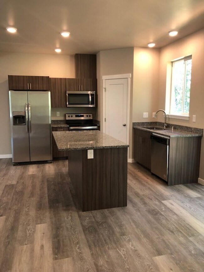 Photo - 1836 Eastgate Loop Unit 102