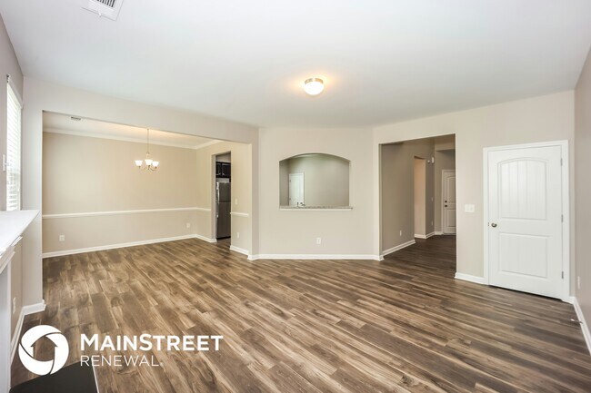 86 Harrison Dr