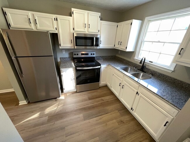 Photo - 17-21 Seminole Drive Tri-Plex Unit 19 Seminole