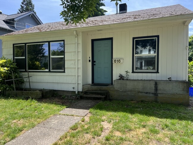 Photo - 616 SE 5th Ave
