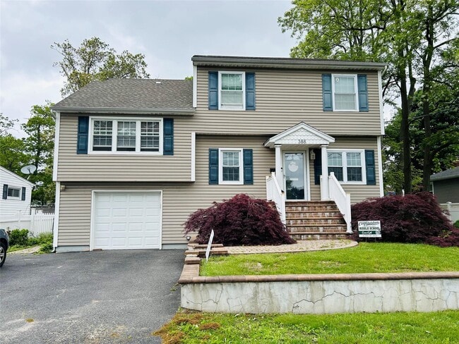 Photo - 388 N Alleghany Ave House