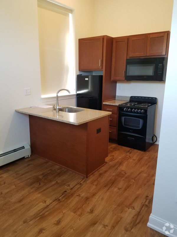 Building Photo - 591 Terrace Blvd Rental