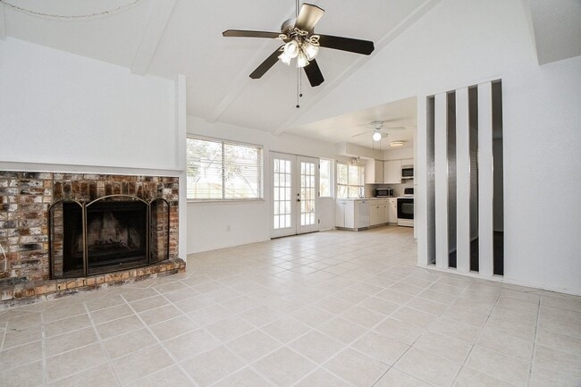 Photo - 13730 Shirebrook Dr