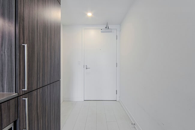 Photo - 19-1819 Western Battery Rd