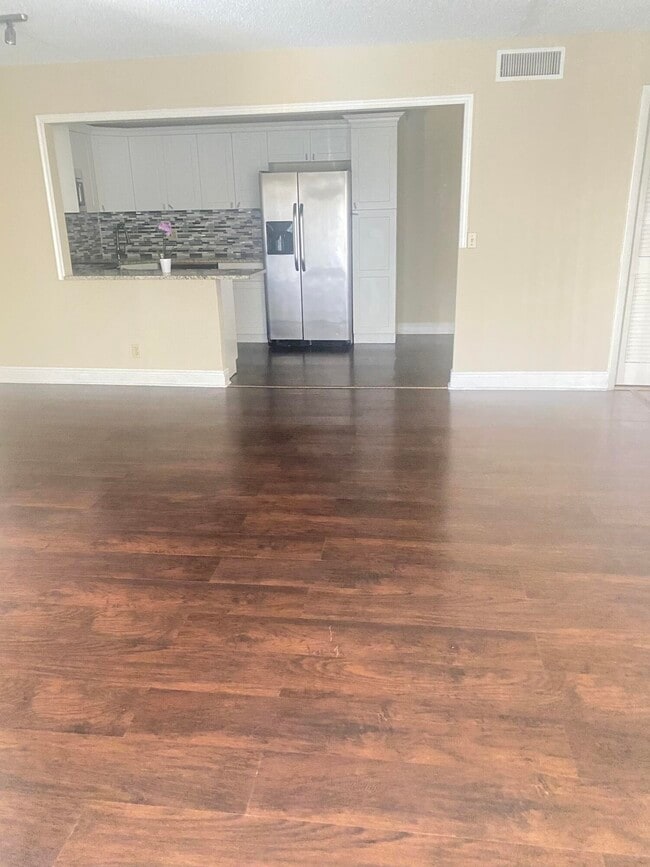 Photo - 1010 Green Pine Blvd Unit D1