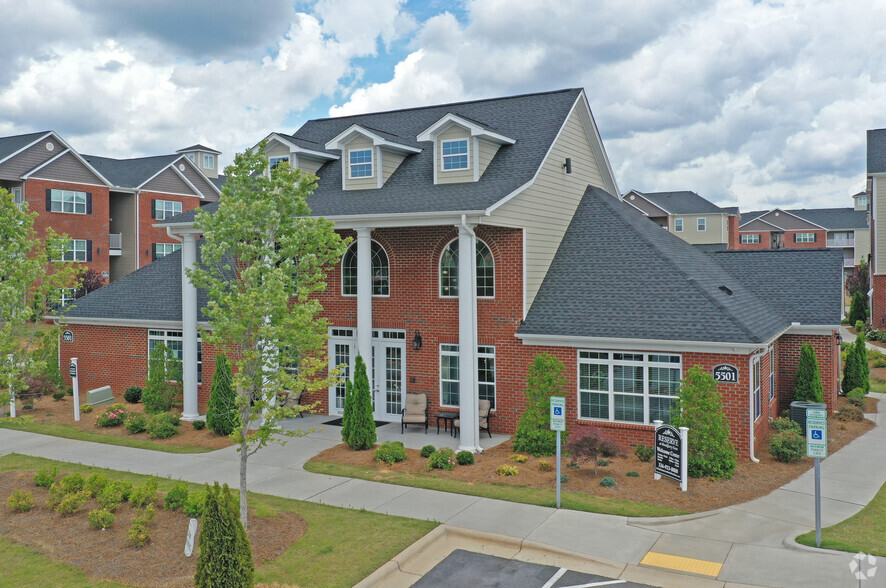 Leasing Office