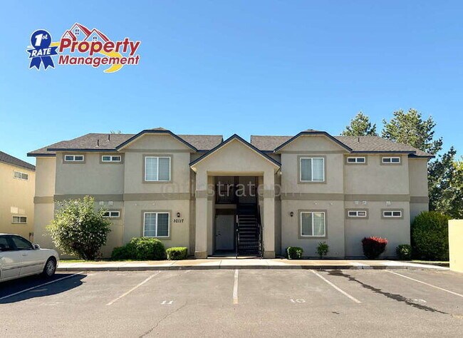 Building Photo - 10154 W Garverdale Ln Unit #201