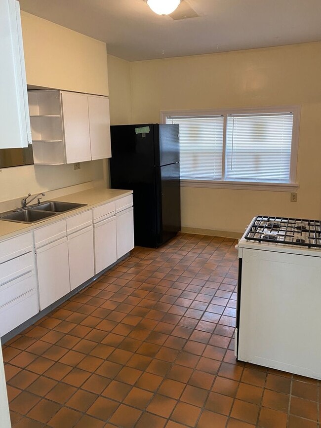 Photo - 210 N Central Ave Unit 1