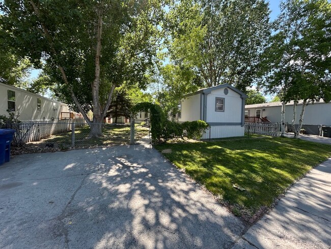 Building Photo - 3 Bed 2 Bath Mobile Home with Fenced Yard and Storage Shed